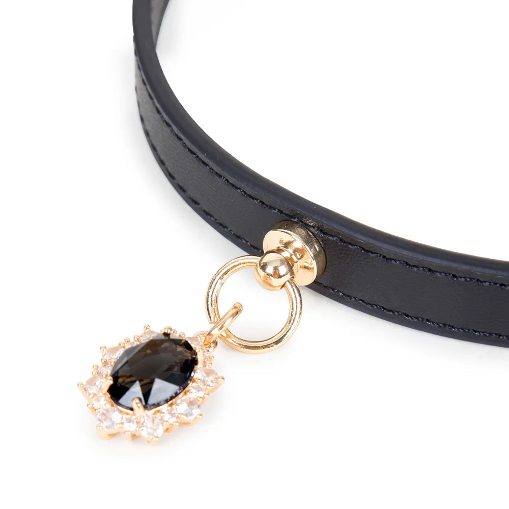 Elegant Gem Pendant Leather BDSM Choker