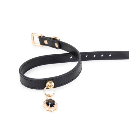 Elegant Gem Pendant Leather BDSM Choker