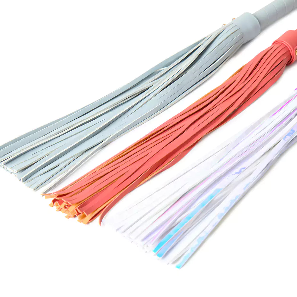 Soft Vibrant Classic Tassel BDSM Floggers for Spanking